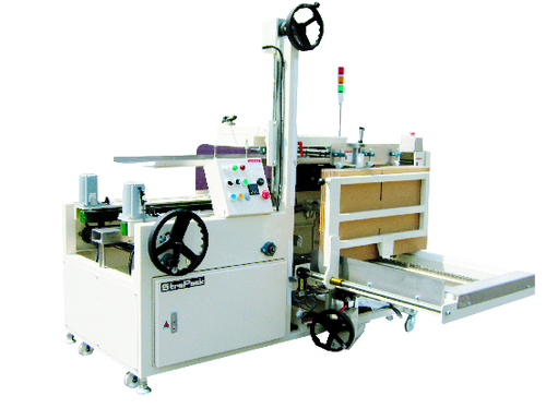 コンパクト型全自動粘着テープAF-5NC（ストラパック）