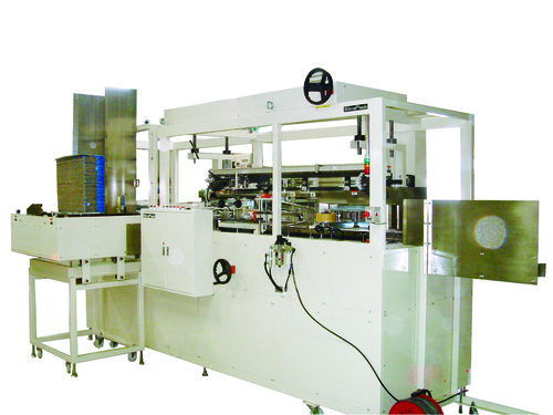 全自動高速粘着テープ製函機AF-5NHY（ストラパック）